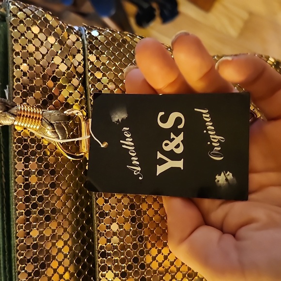 Y&S Original Gold Metallic Evening Bag with Sunglass & Coin Purse! - Picture 2 of 16